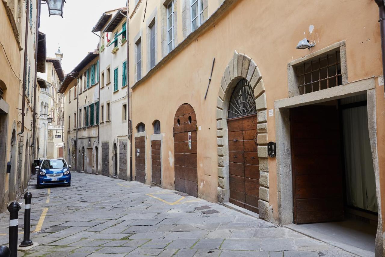 Pietraserena Arezzo Exteriör bild